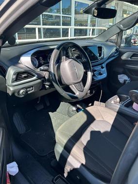 2021 Chrysler Pacifica Touring