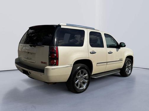 2009 GMC Yukon Denali