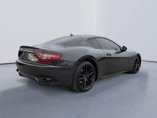 2017 Maserati GranTurismo Sport