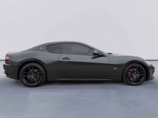 2017 Maserati GranTurismo Sport