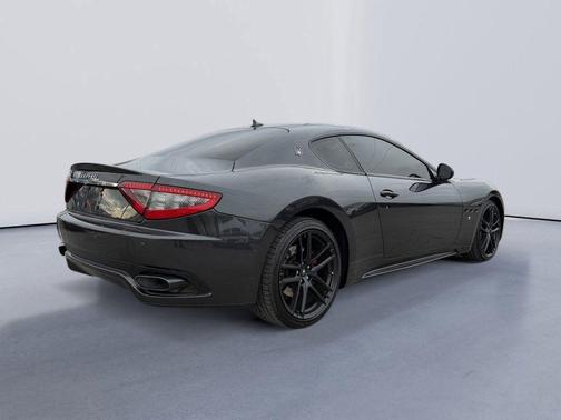 2017 Maserati GranTurismo Sport