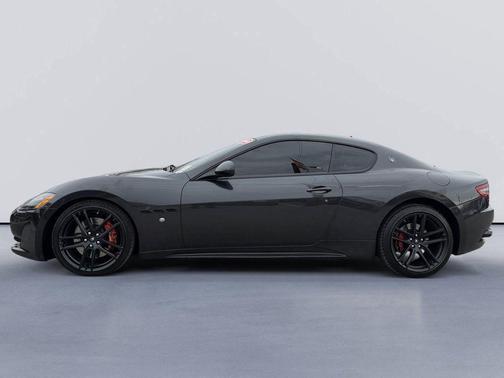 2017 Maserati GranTurismo Sport