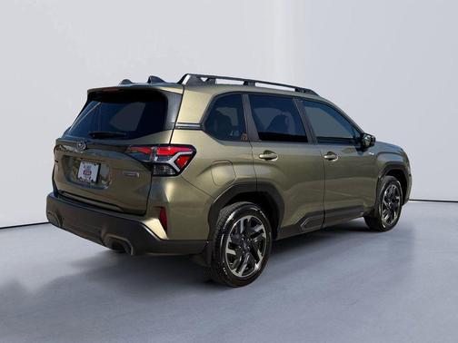 Autumn Green Metallic 2025 Subaru Forester Hybrid Limited