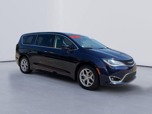 2018 Chrysler Pacifica Touring Plus