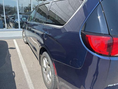 2018 Chrysler Pacifica Touring Plus