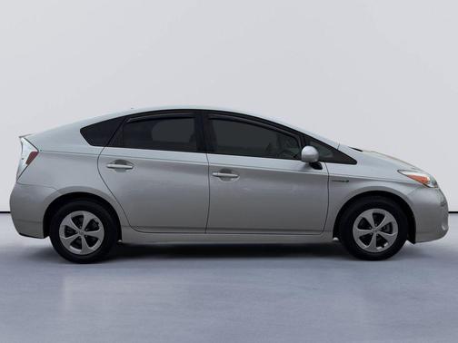 2014 Toyota Prius One