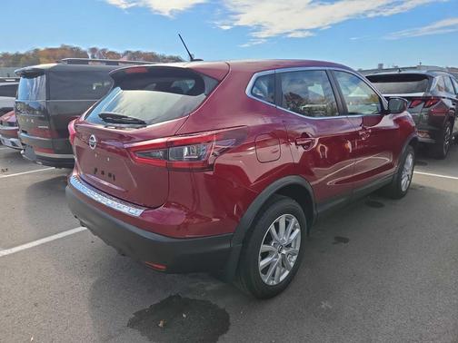 2020 Nissan Rogue Sport S