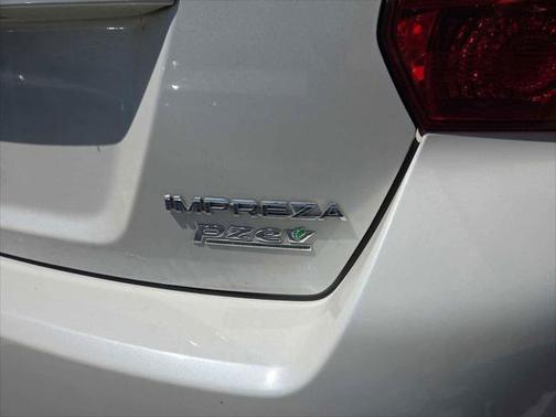 2015 Subaru Impreza 2.0i