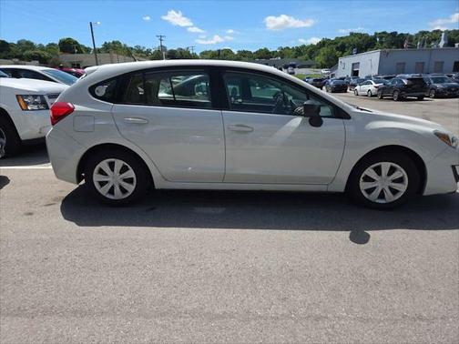2015 Subaru Impreza 2.0i