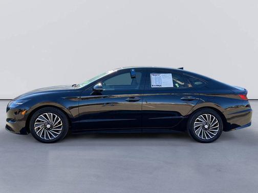 2023 Hyundai SONATA Hybrid Limited
