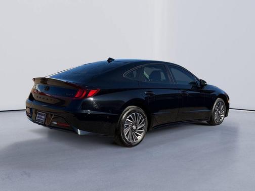 Onyx Black 2023 Hyundai SONATA Hybrid Limited