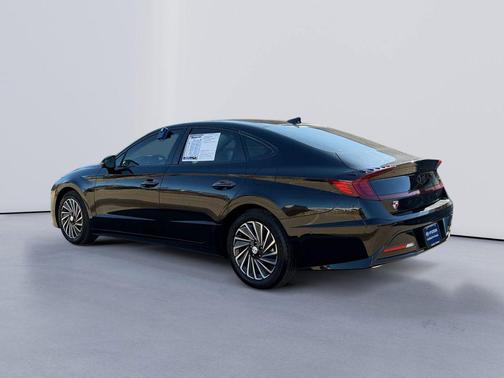 Onyx Black 2023 Hyundai SONATA Hybrid Limited