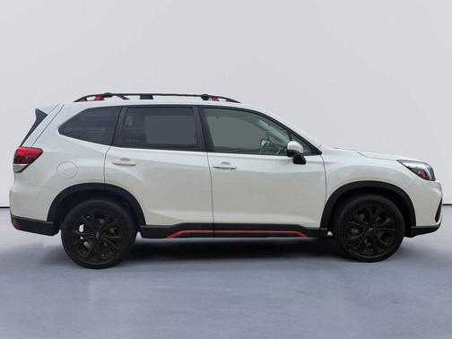 Crystal White Pearl 2019 Subaru Forester Sport