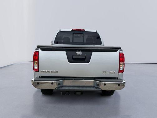 Brilliant Silver 2016 Nissan Frontier SV