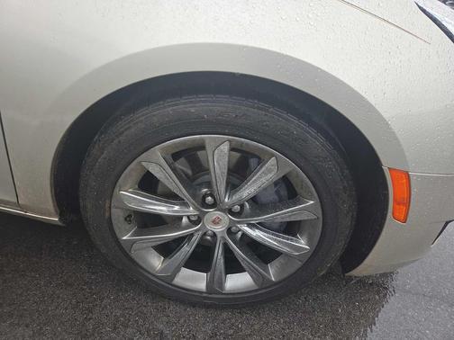 2013 Cadillac XTS Base