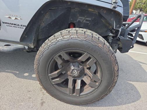 2016 Jeep Wrangler Unlimited Sahara