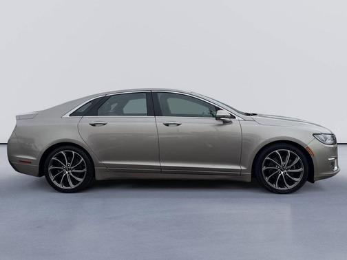 Iced Mocha Metallic 2019 Lincoln MKZ Reserve I