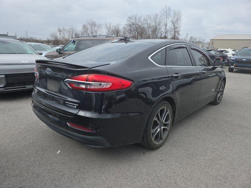 2019 Ford Fusion Hybrid Titanium