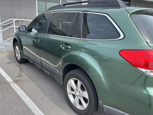 2014 Subaru Outback 2.5i Premium