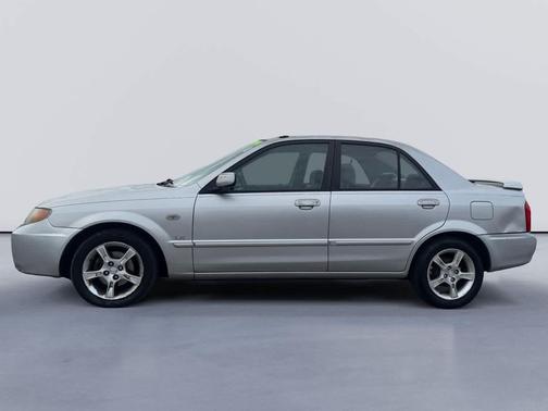 2003 Mazda Protege DX