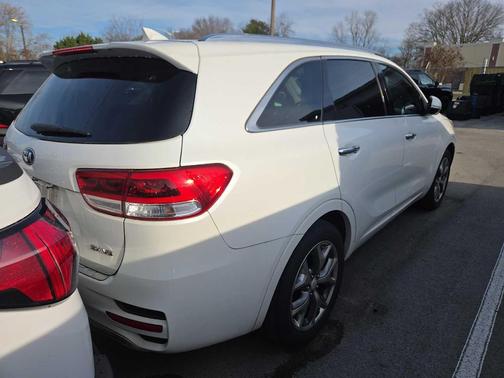 2017 Kia Sorento SX
