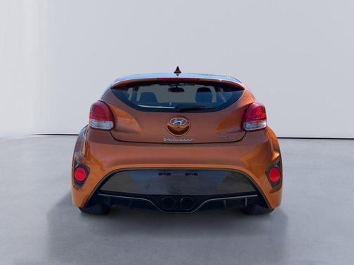 2016 Hyundai Veloster Turbo