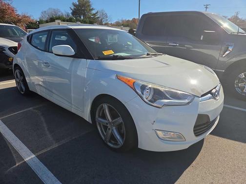 2016 Hyundai Veloster Base