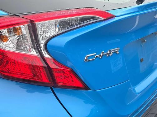 2019 Toyota C-HR XLE