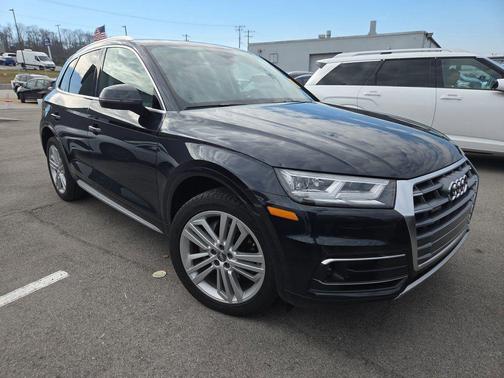 2020 Audi Q5 45 Premium Plus