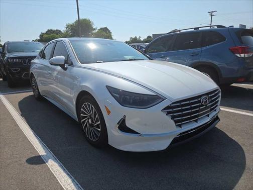 2022 Hyundai SONATA Hybrid Limited