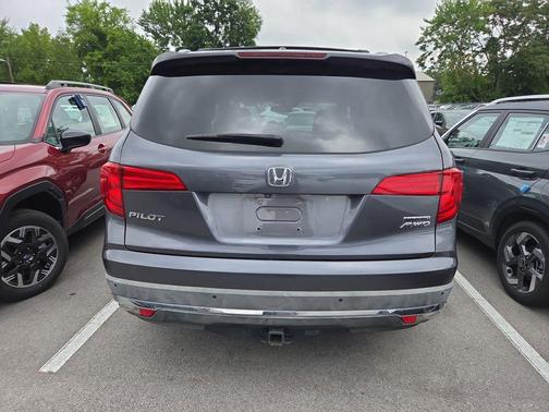 Modern Steel Metallic 2016 Honda Pilot Touring