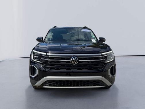 2024 Volkswagen Atlas 2.0T SE w/Technology 4MOTION