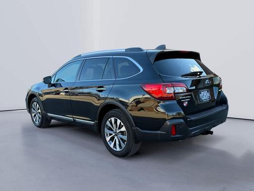 2018 Subaru Outback 2.5i Touring
