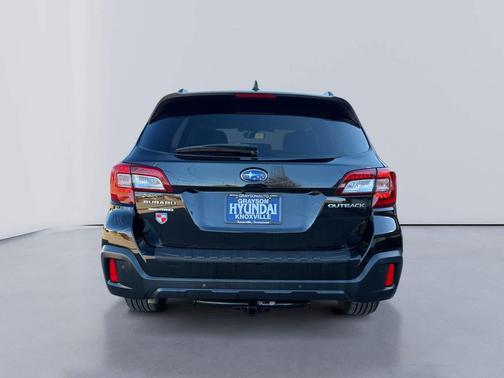 2018 Subaru Outback 2.5i Touring