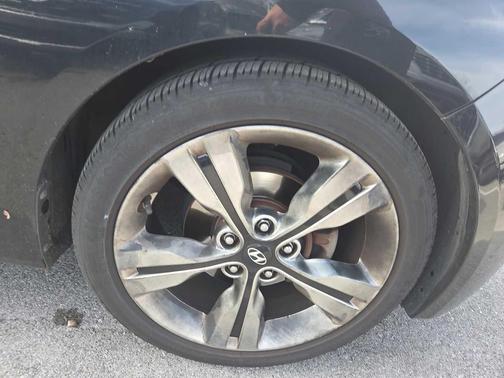 2017 Hyundai Veloster Value Edition