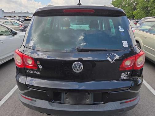 2011 Volkswagen Tiguan SE
