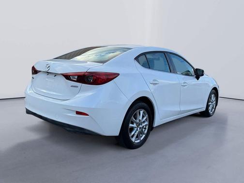 2016 Mazda Mazda3 i Sport