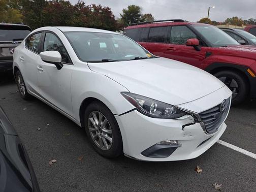 2016 Mazda Mazda3 i Sport
