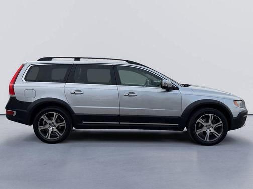 2014 Volvo XC70 T6