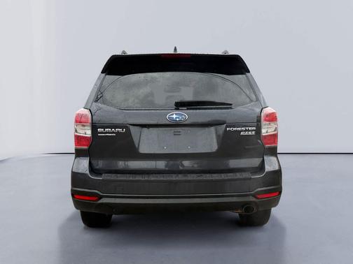 2016 Subaru Forester 2.5i Touring