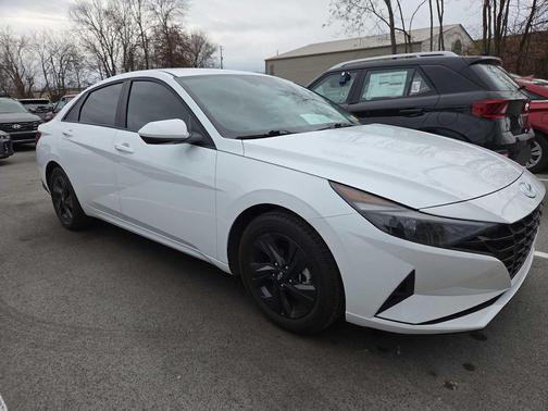 2021 Hyundai ELANTRA HEV Blue