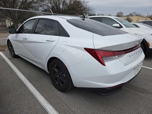 2021 Hyundai ELANTRA HEV Blue