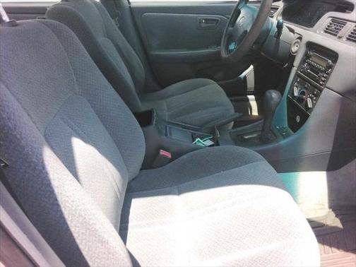 2001 Toyota Camry LE
