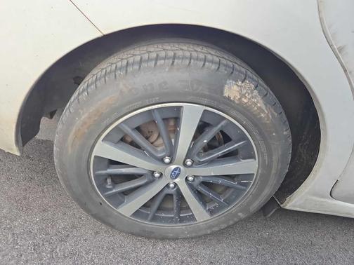 2020 Subaru Impreza Premium Sedan