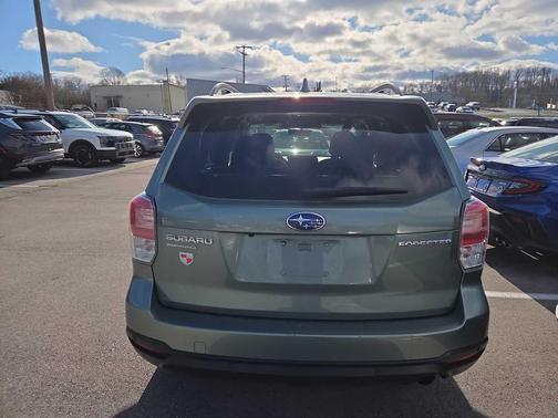 2018 Subaru Forester 2.5i Touring