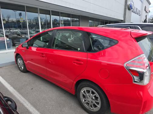 2017 Toyota Prius v Two