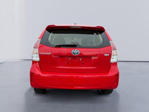2017 Toyota Prius v Two