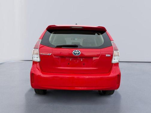 2017 Toyota Prius v Two