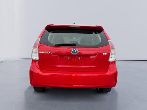 2017 Toyota Prius v Two