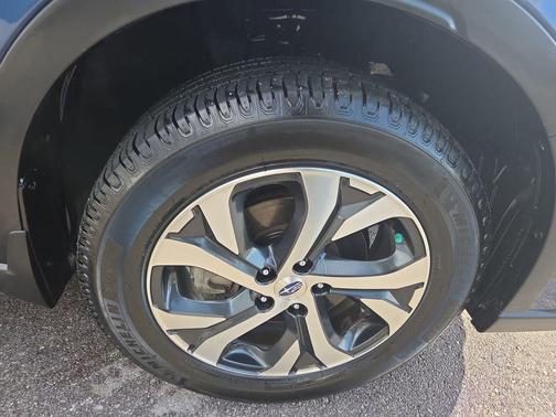 2022 Subaru Outback Limited XT